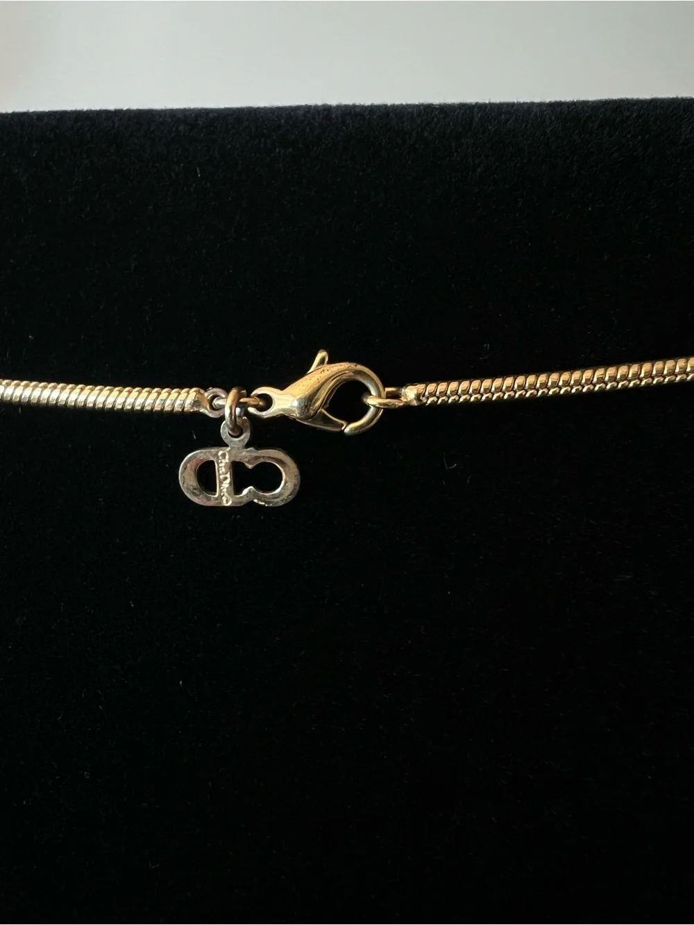 Dior Necjlace with logo pendant - Picture 4 of 5